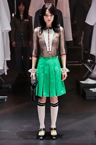 Look 40